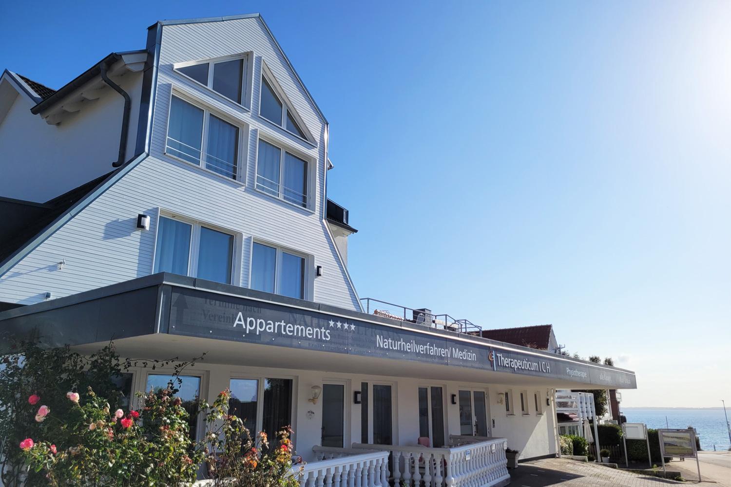 Ferienwohnung Mit Meerblick Und Terrasse - Nur 50 Meter Zum Strand - Inklusive Eigenem Parkplatz Und Fahrradunterstellplatz Sierksdorf Eksteriør billede