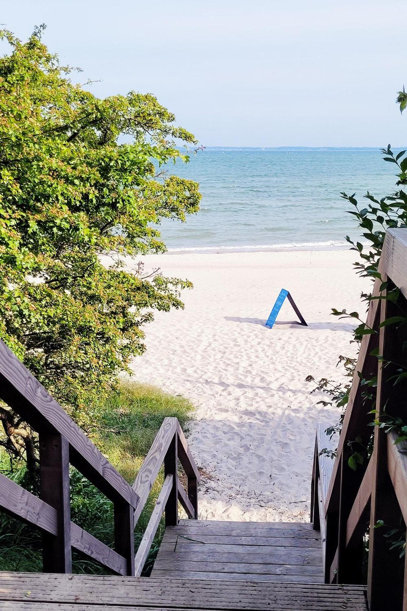 Ferienwohnung Mit Meerblick Und Terrasse - Nur 50 Meter Zum Strand - Inklusive Eigenem Parkplatz Und Fahrradunterstellplatz Sierksdorf Eksteriør billede